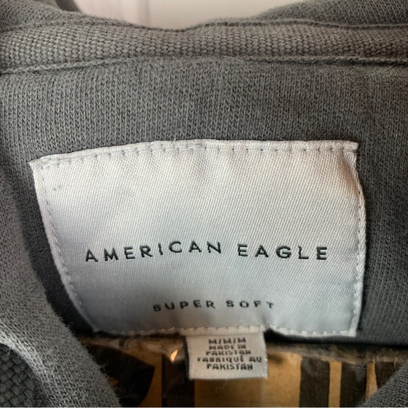 American Eagle Pullover Hoodie Super Soft Gray Men’s Medium Logo - Picture 3 of 4